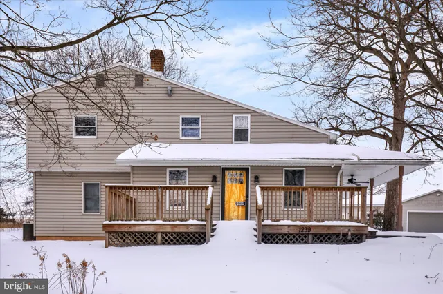 $440,000 | 1239 South Meadow Lane, Palmyra, PA 17078