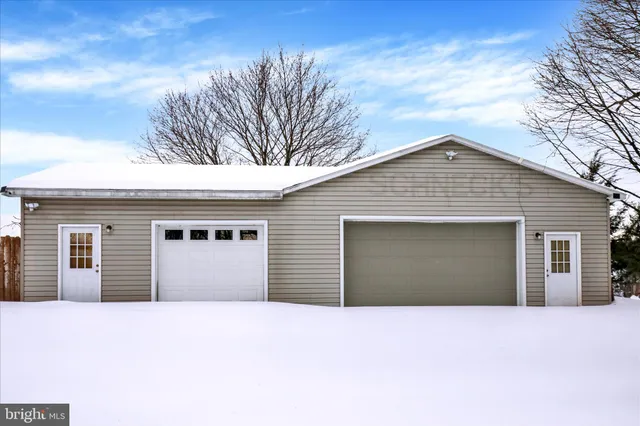 $440,000 | 1239 South Meadow Lane, Palmyra, PA 17078