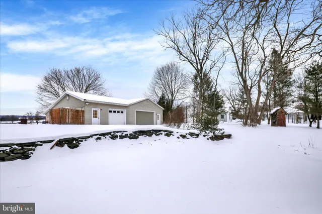 $440,000 | 1239 South Meadow Lane, Palmyra, PA 17078