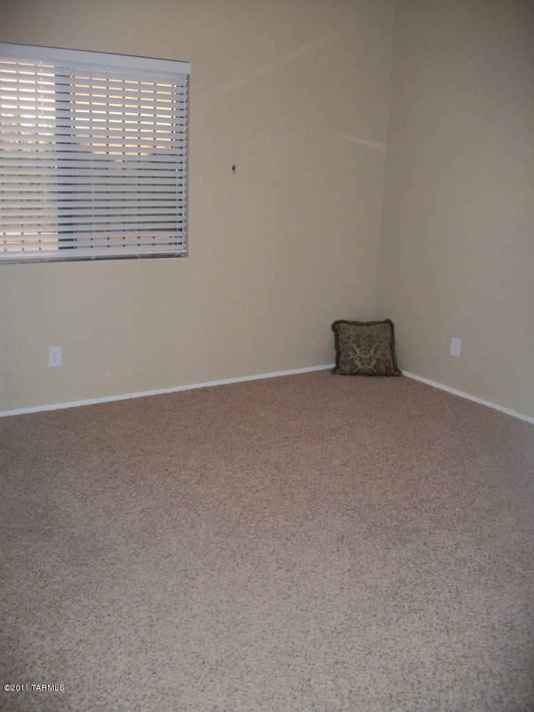5500 North Valley View Road, Unit 110 Tucson, AZ 85718 - Photo 13 of 20
