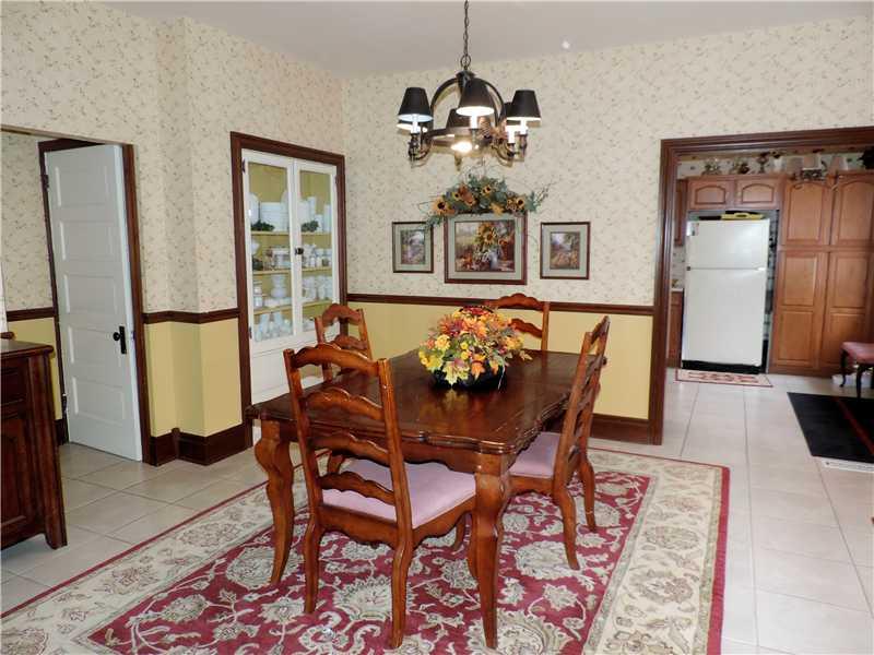 155 Highway 356 Apollo, PA 15613 - Photo 6 of 25 Dining Room.