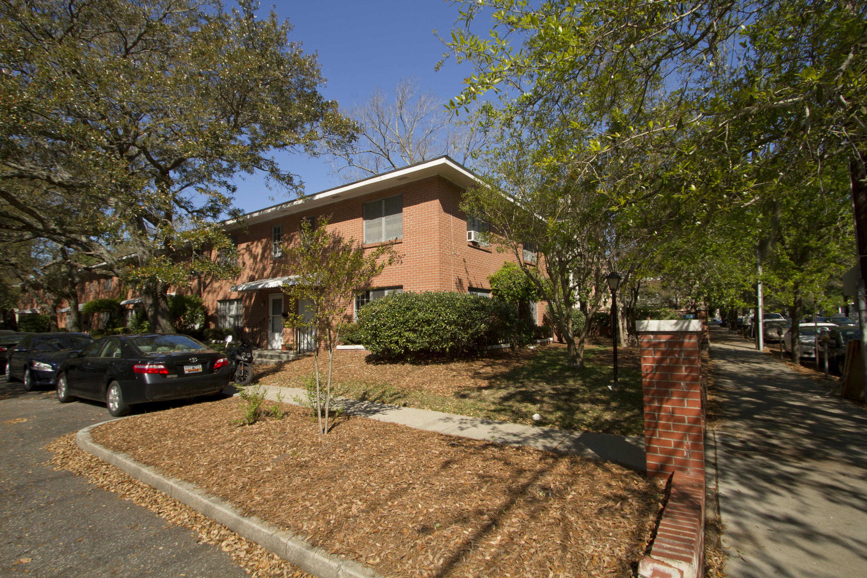 173 Rutledge Avenue, Unit T Charleston, SC 29403 - Photo 1 of 29 173 Rutledge Unit T