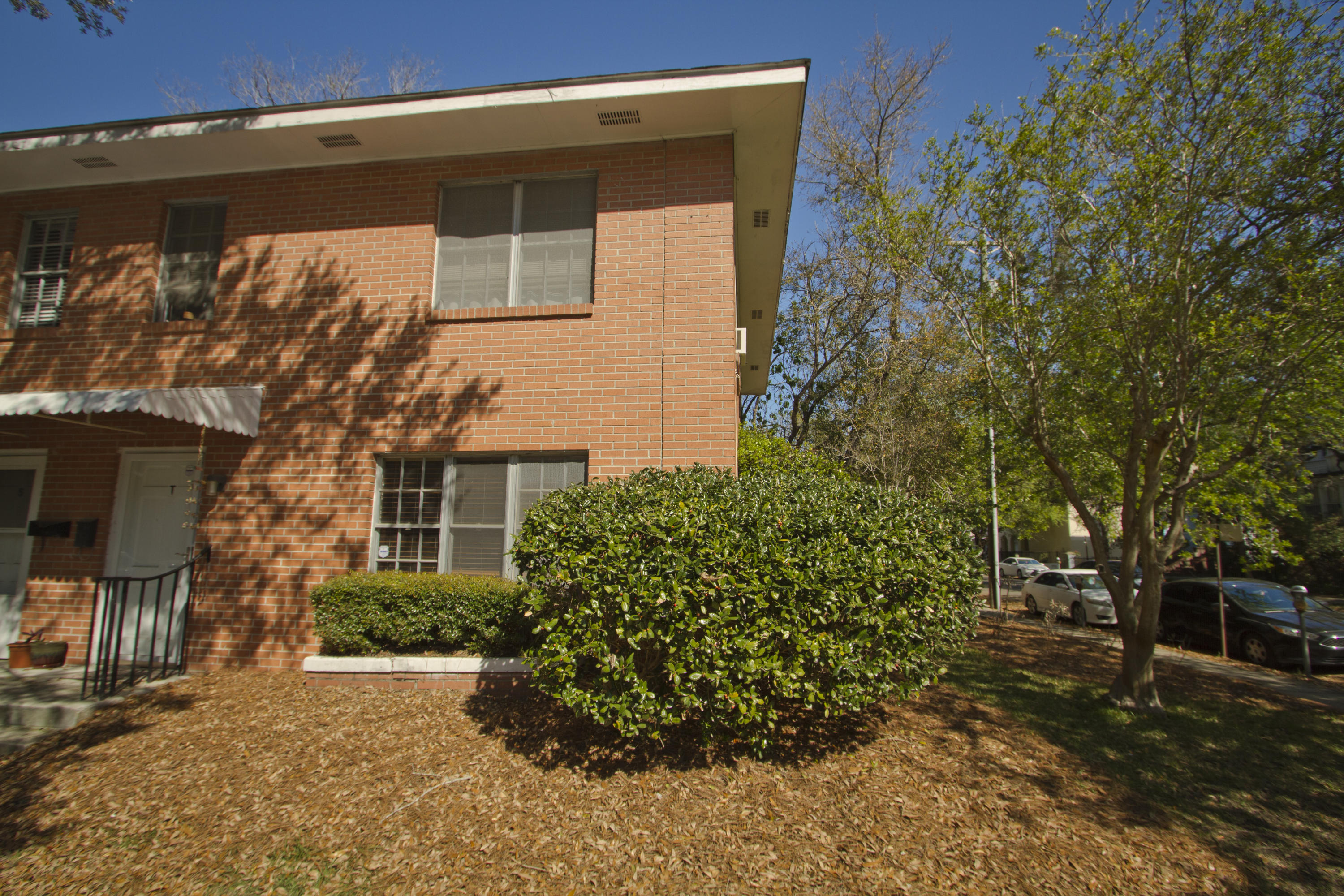 173 Rutledge Avenue, Unit T Charleston, SC 29403 - Photo 2 of 29 173 Rutledge Unit T