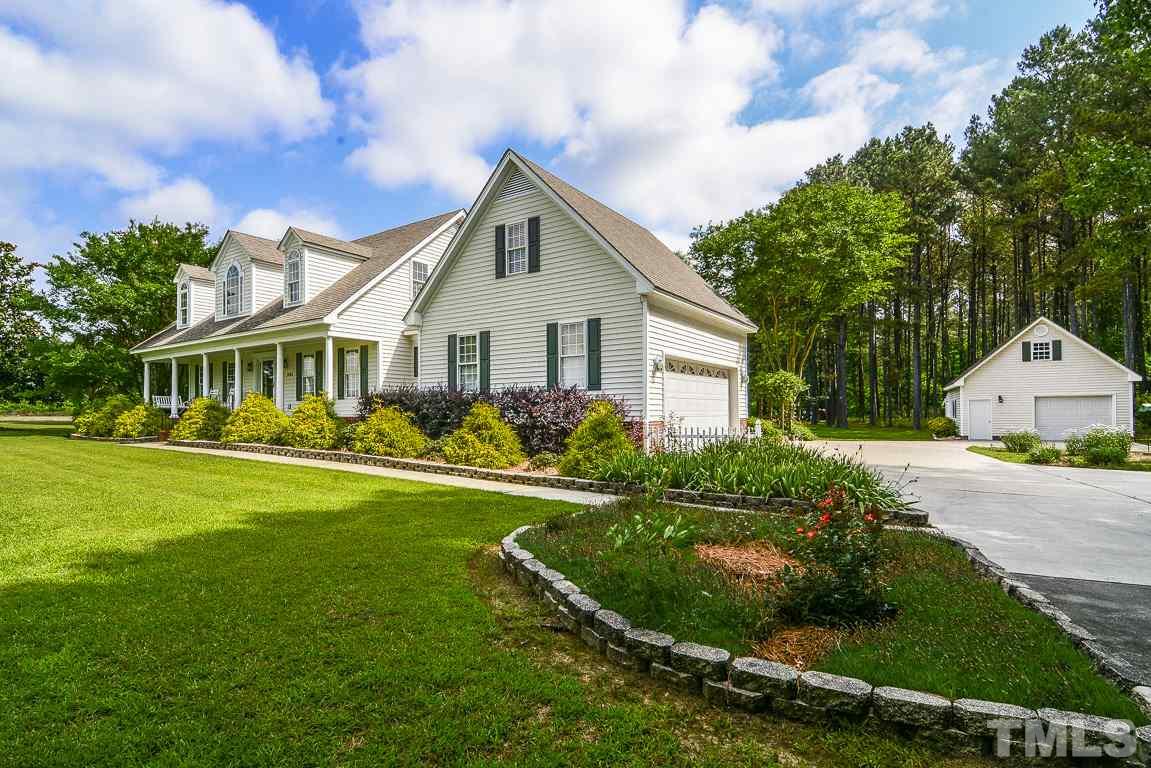 245 Batten Farm Road Selma, NC 27576 - Photo 4 of 25 Gallery Image 4
