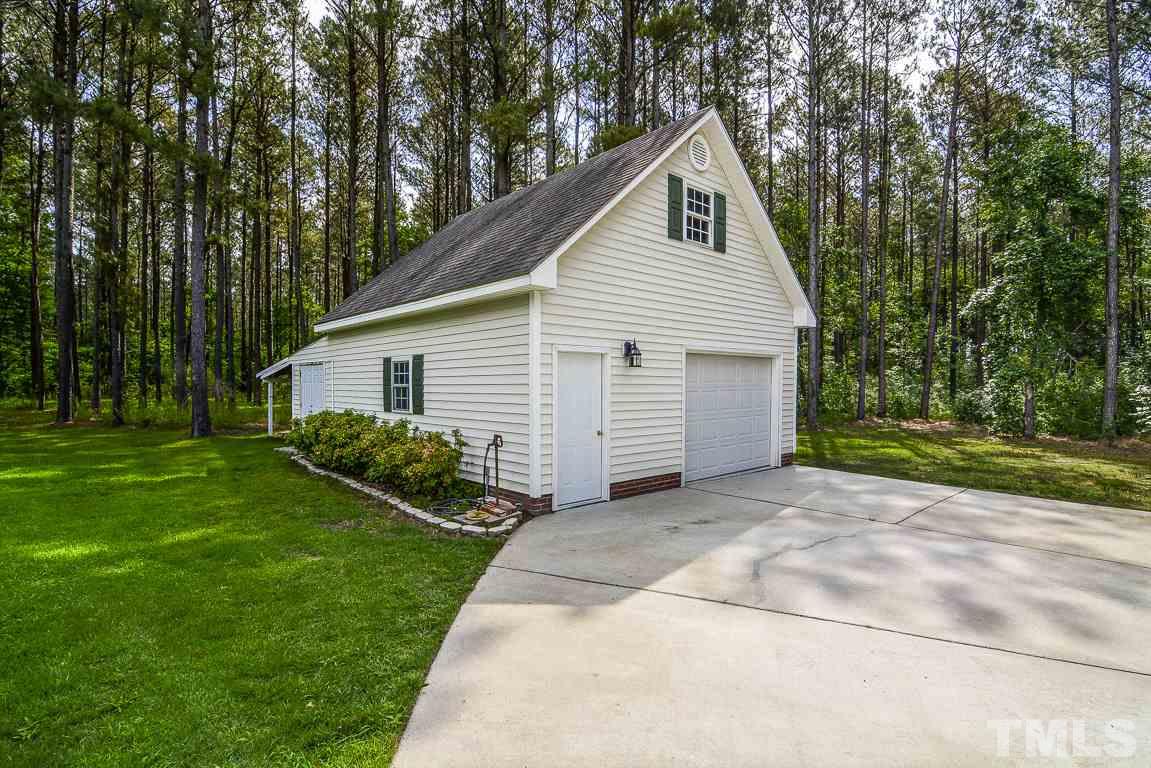 245 Batten Farm Road Selma, NC 27576 - Photo 5 of 25 Gallery Image 5