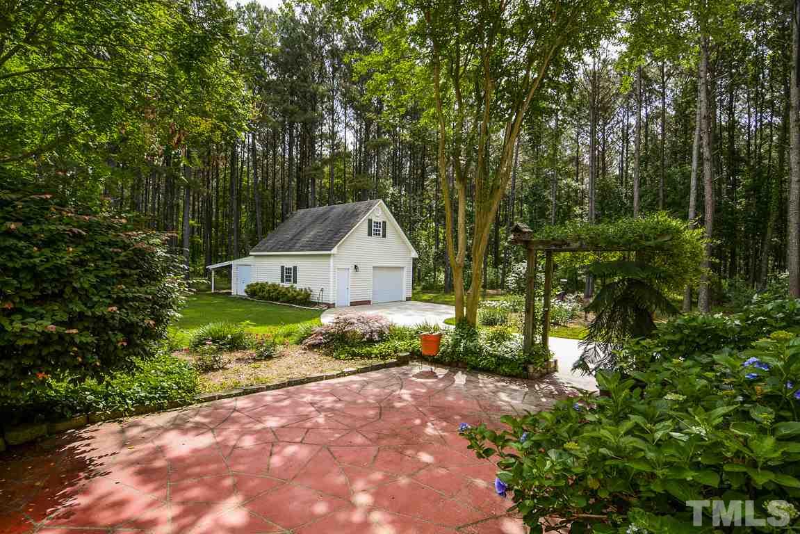 245 Batten Farm Road Selma, NC 27576 - Photo 6 of 25 Gallery Image 6