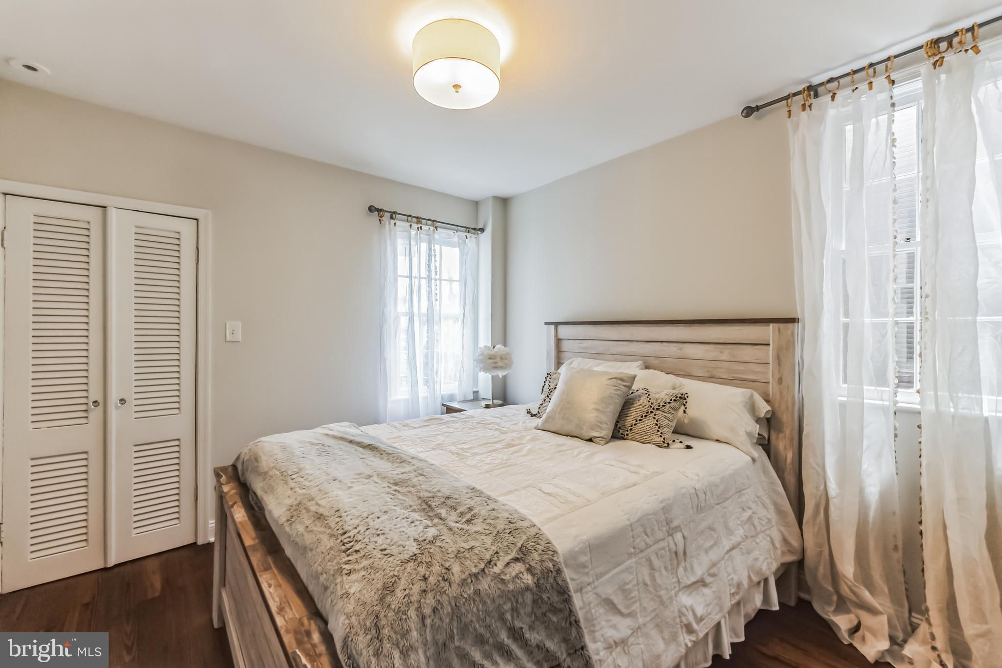 1555 33rd Street Northwest Washington, DC 20007 - Photo 18 of 32 Bedroom 2