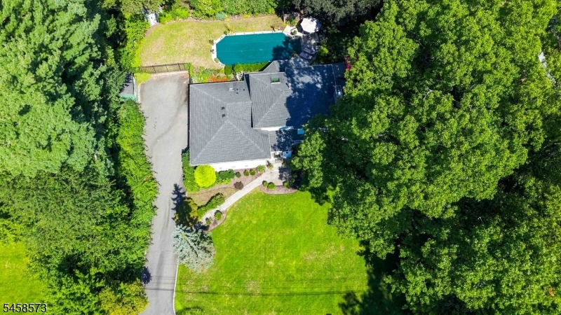 16 Warwick Road Chatham, NJ 07928 - Photo 35 of 39 Gallery Image 35
