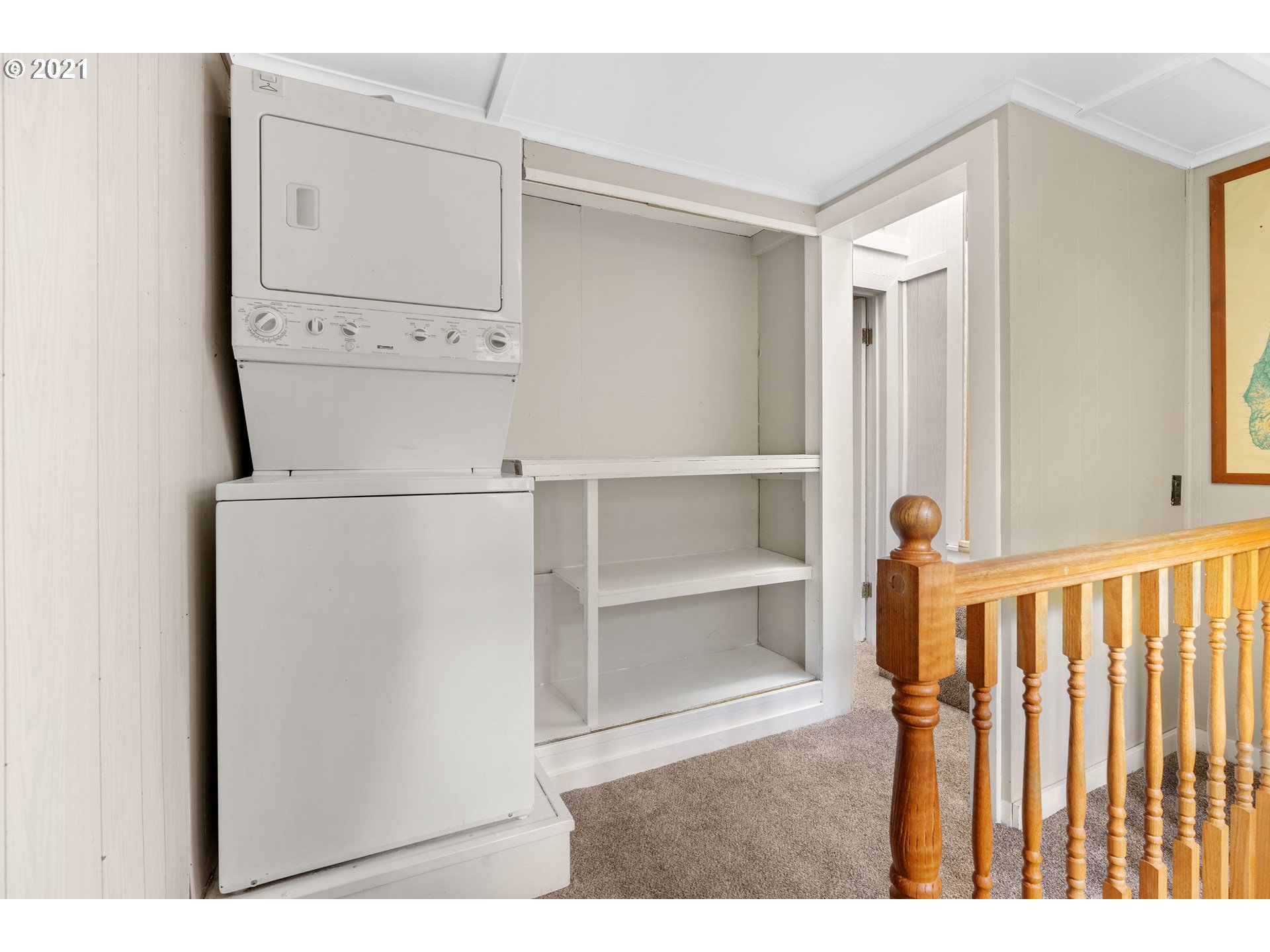 3740 Southwest Caldew Street Portland, OR 97219 - Photo 13 of 28 a view of a hallway with entryway