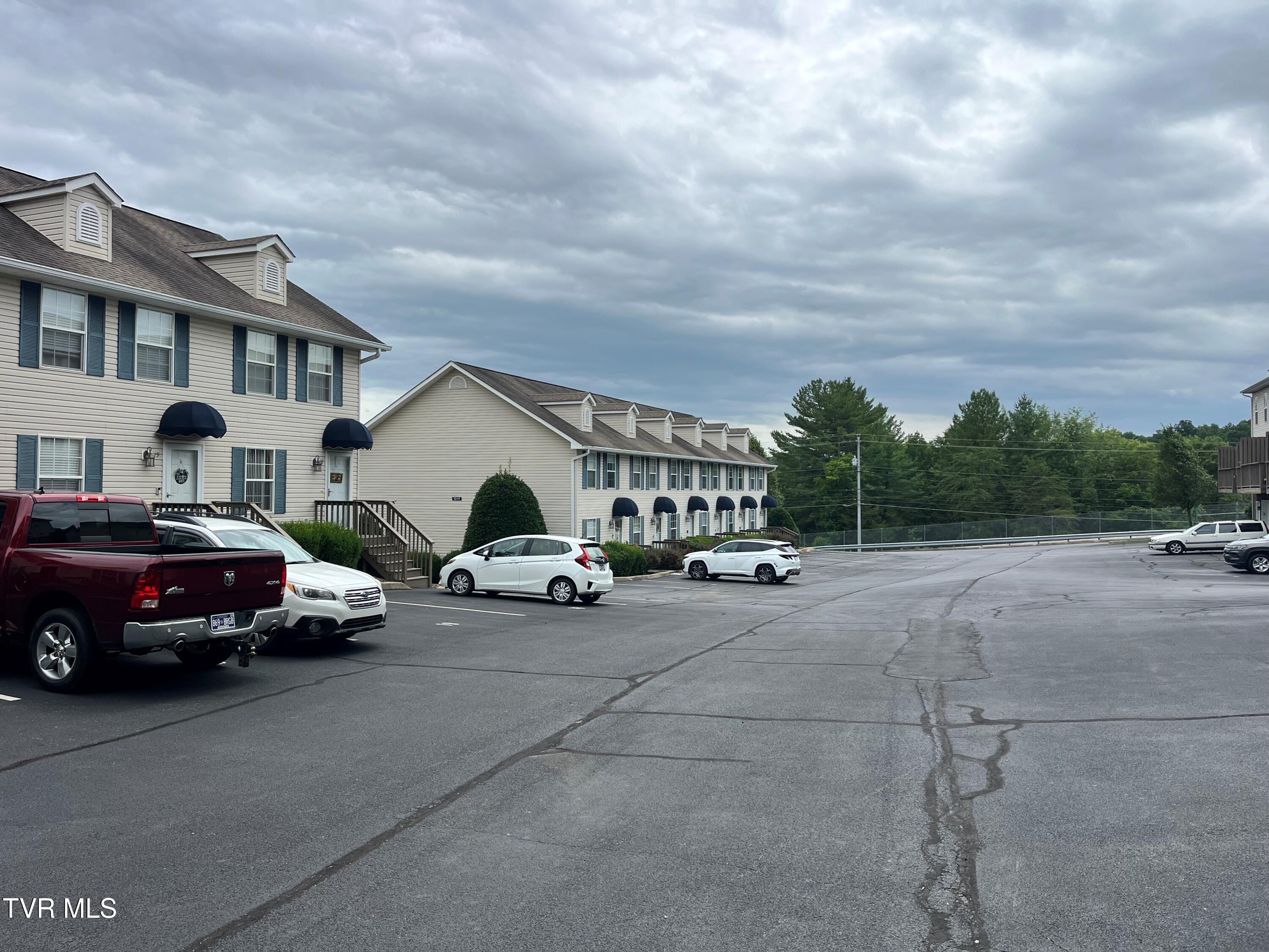 22 Pepper Ridge Court, Unit 22 Johnson City, TN 37615 - Photo 41 of 42 lm32