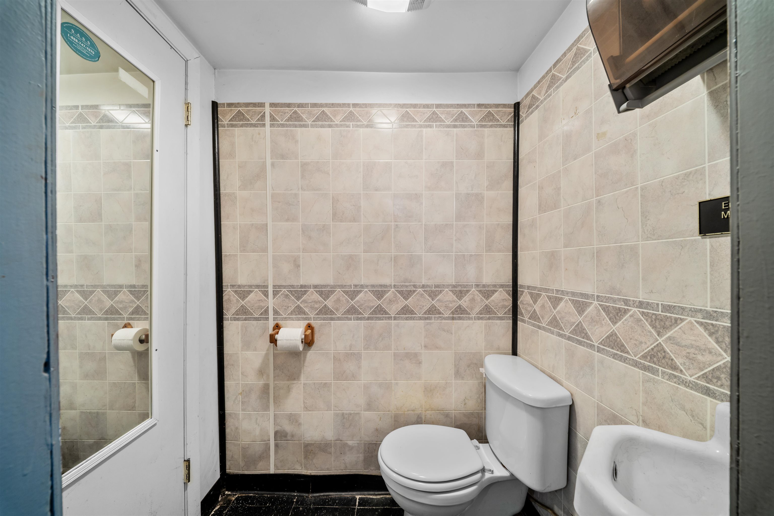 13 Mechanic Street Farmington, NH 03835 - Photo 5 of 16