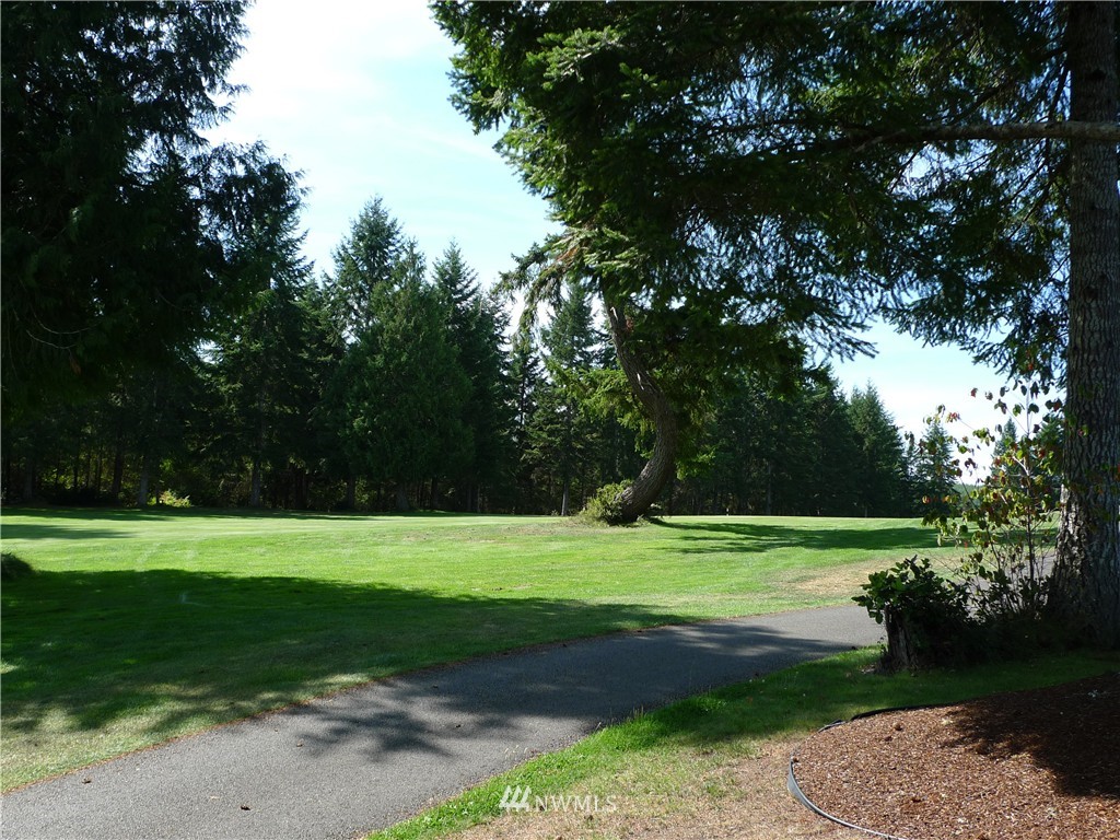 321 East Soderberg Road, Unit 10 Allyn, WA 98524 - Photo 6 of 7 Gallery Image 6