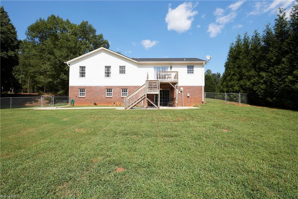 7501 McGee Road Rural Hall, NC 27045 - Photo 7 of 26