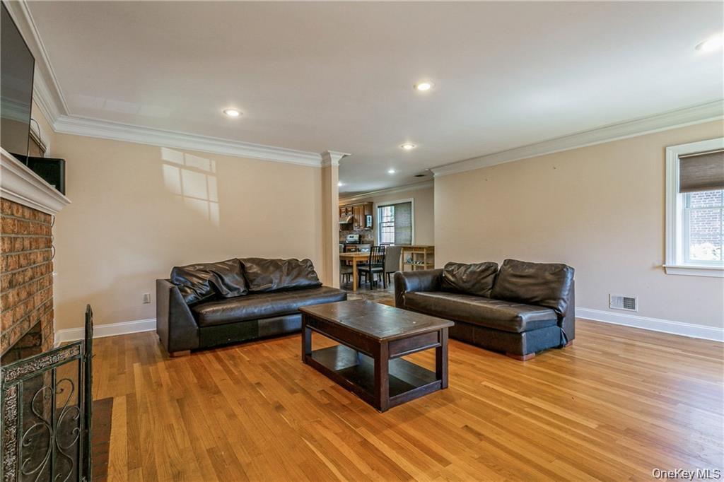 39 Croydon Road Yonkers, NY 10710 - Photo 26 of 36