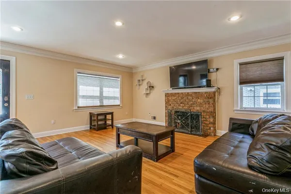 $5,250 | 39 Croydon Road, Yonkers, NY 10710