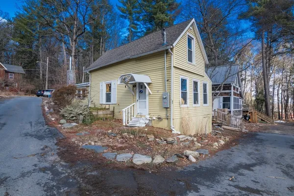$319,000 | 43 Laurel Park, Unit 43, Northampton, MA 01060