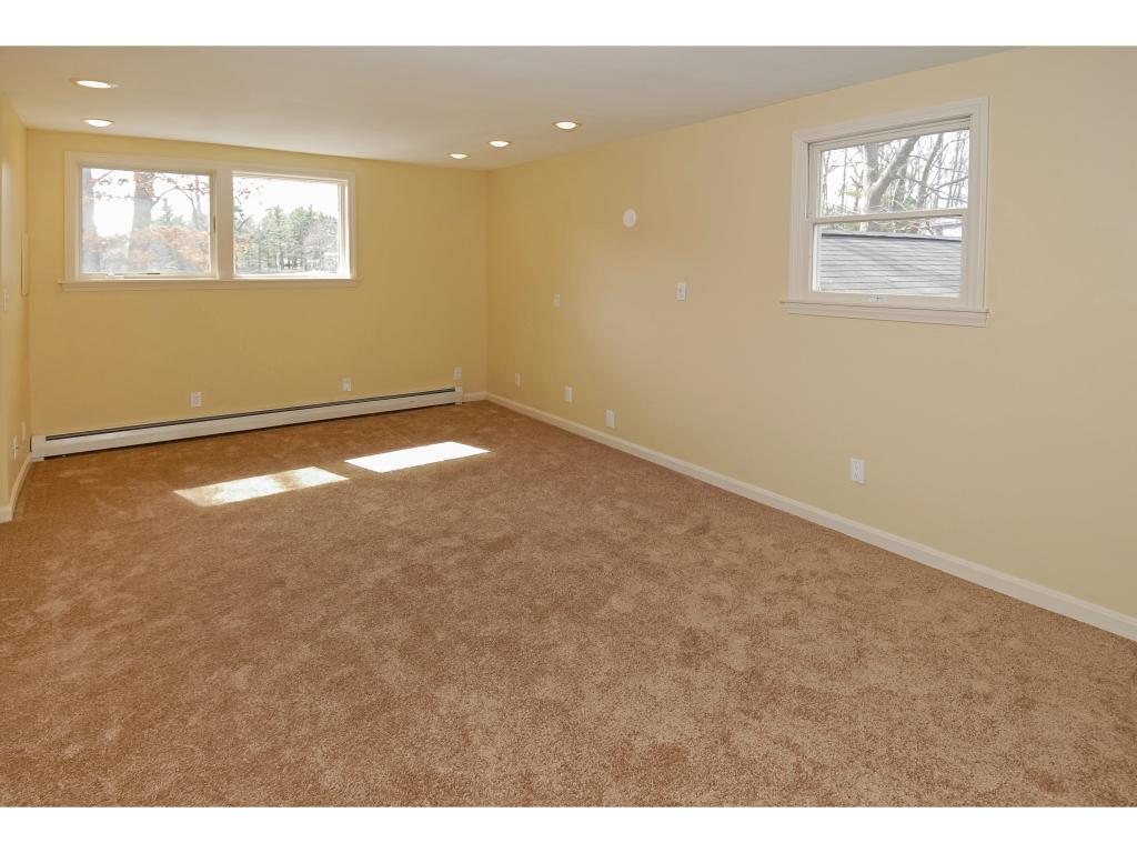 2 St James Terrace Rochester, NH 03867 - Photo 17 of 32