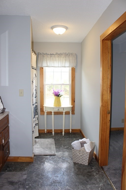 2083 White Pond Road Athol, MA 01331 - Photo 6 of 12