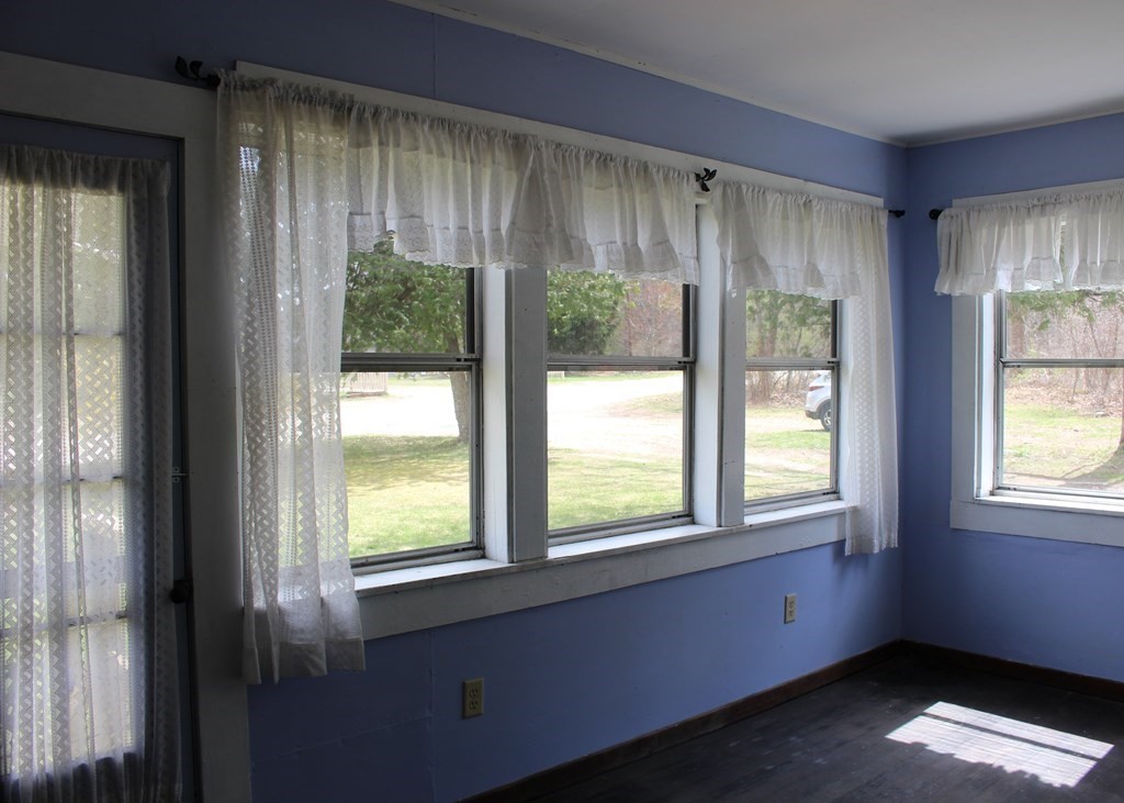 2083 White Pond Road Athol, MA 01331 - Photo 9 of 12