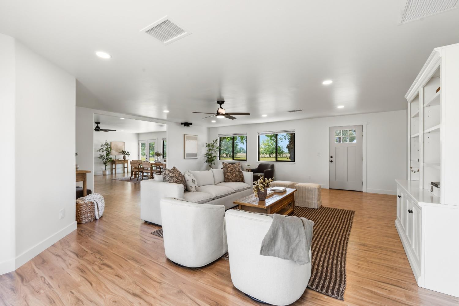 6160 Prairie Way Lincoln, CA 95648 - Photo 15 of 35