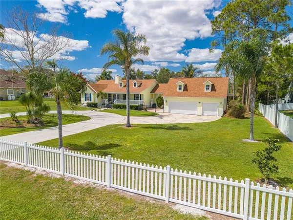 $812,524 | 6935 Big Bend Drive, St. Cloud, FL 34771