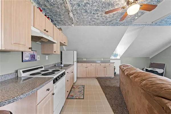 $812,524 | 6935 Big Bend Drive, St. Cloud, FL 34771