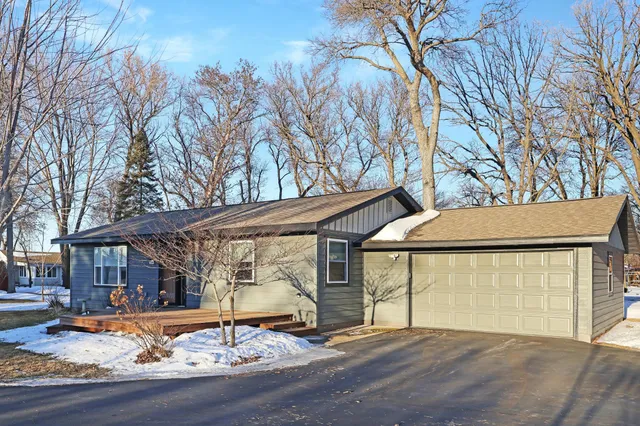 $300,000 | 1946 Lake Street East, Osakis, MN 56360