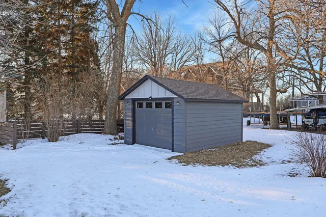 $300,000 | 1946 Lake Street East, Osakis, MN 56360