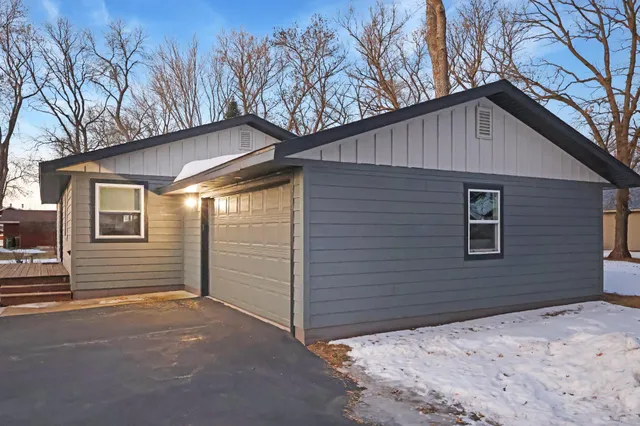 $300,000 | 1946 Lake Street East, Osakis, MN 56360