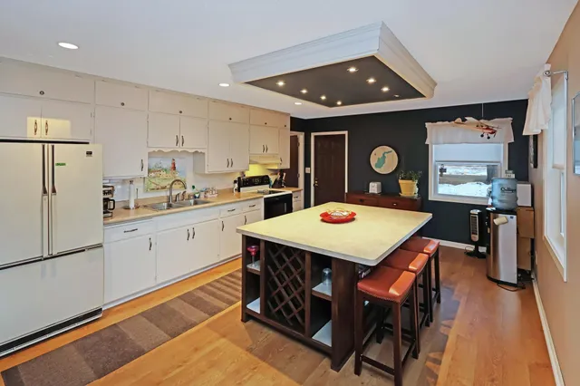 $300,000 | 1946 Lake Street East, Osakis, MN 56360