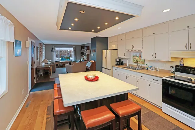 $300,000 | 1946 Lake Street East, Osakis, MN 56360