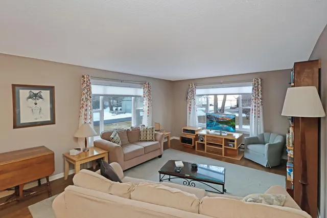 $300,000 | 1946 Lake Street East, Osakis, MN 56360