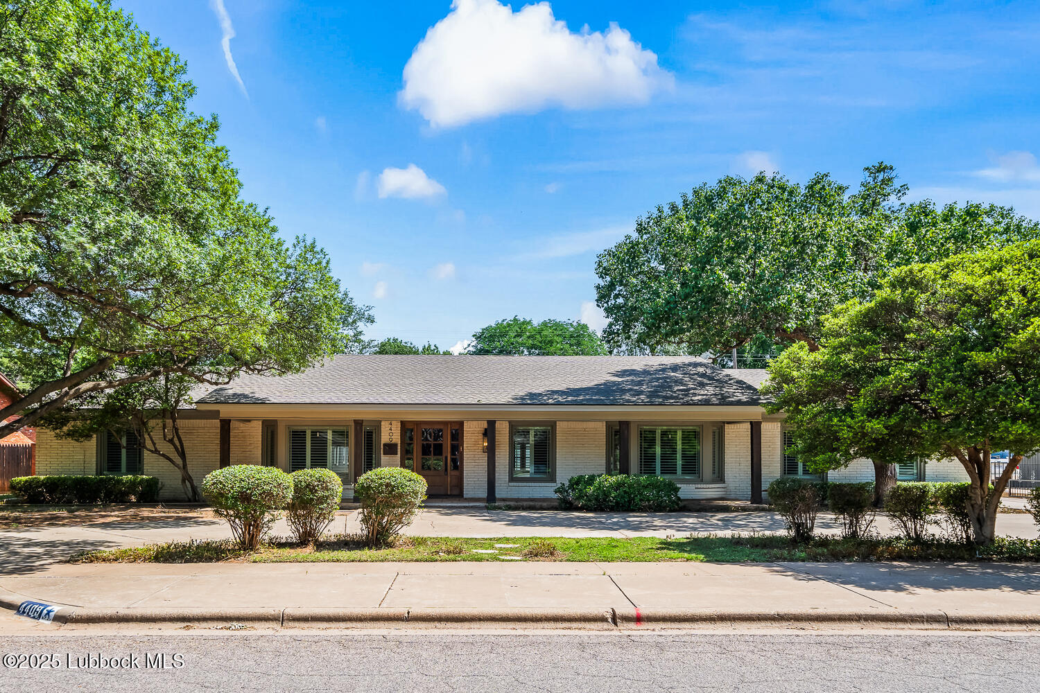 4409 10th Street Lubbock, TX 79416 - Photo 2 of 54 4409 10th St-55