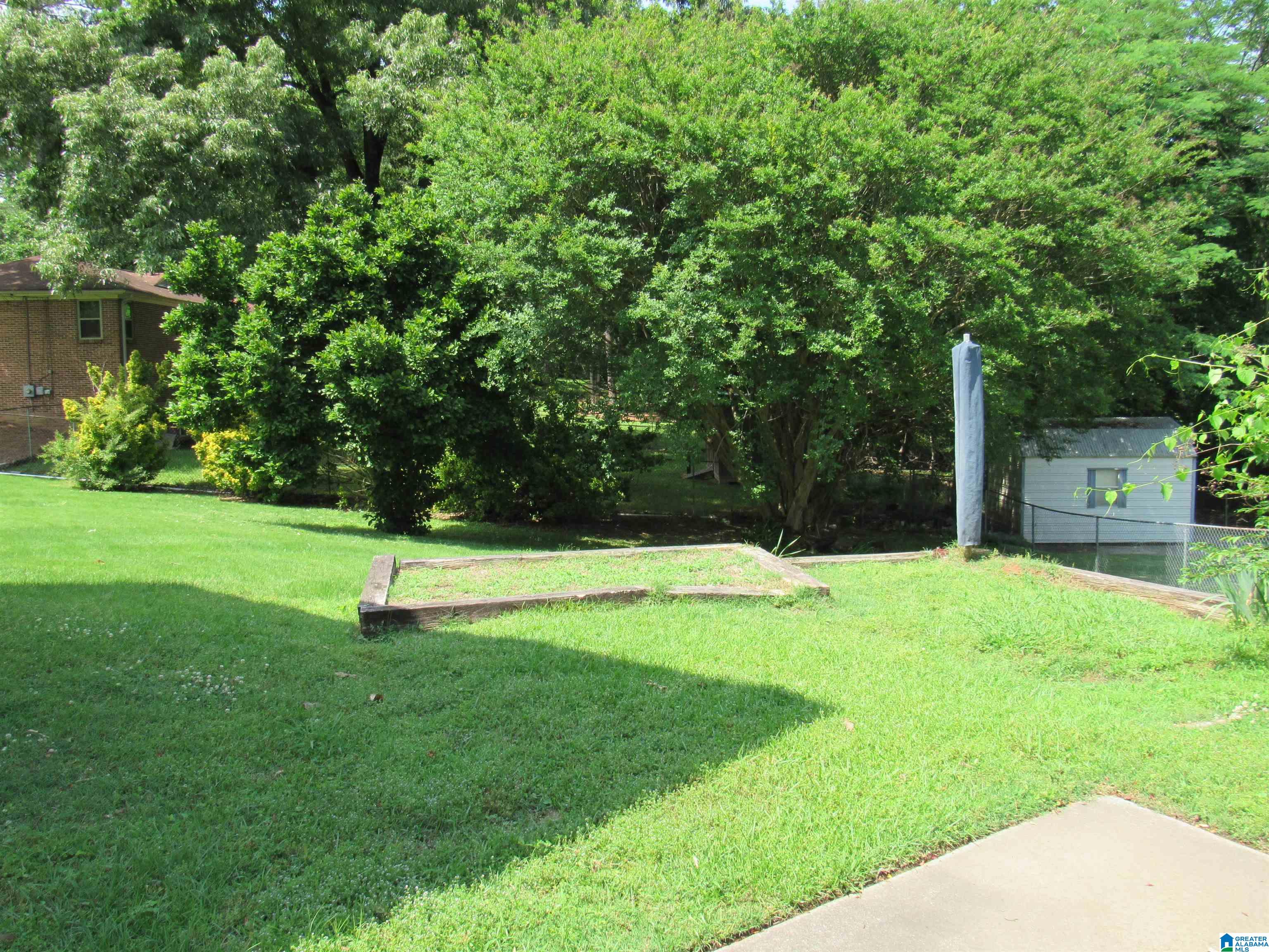 7100 Rowan Road Leeds, AL 35094 - Photo 5 of 20