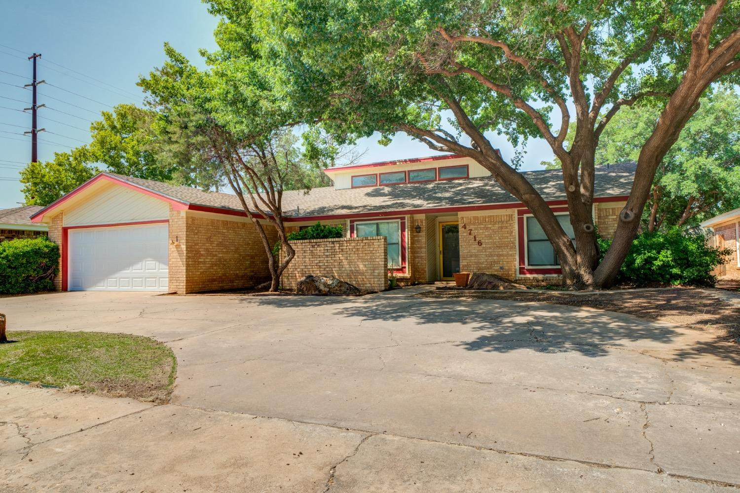 4716 80th Street Lubbock, TX 79424 - Photo 1 of 34 Photo 1