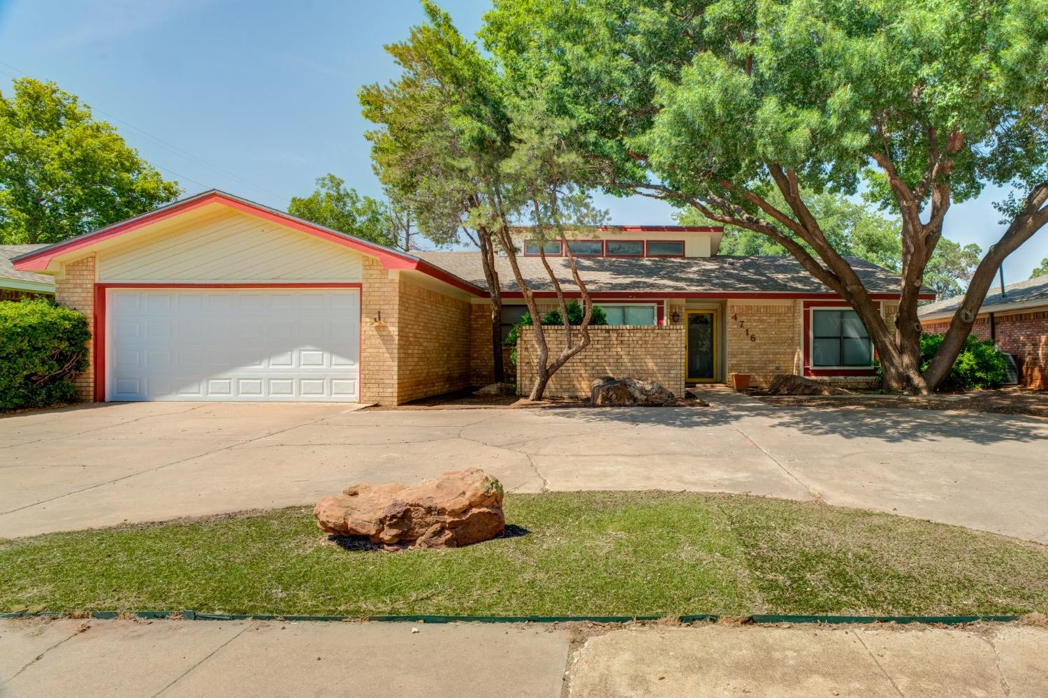 4716 80th Street Lubbock, TX 79424 - Photo 2 of 34 Photo 2