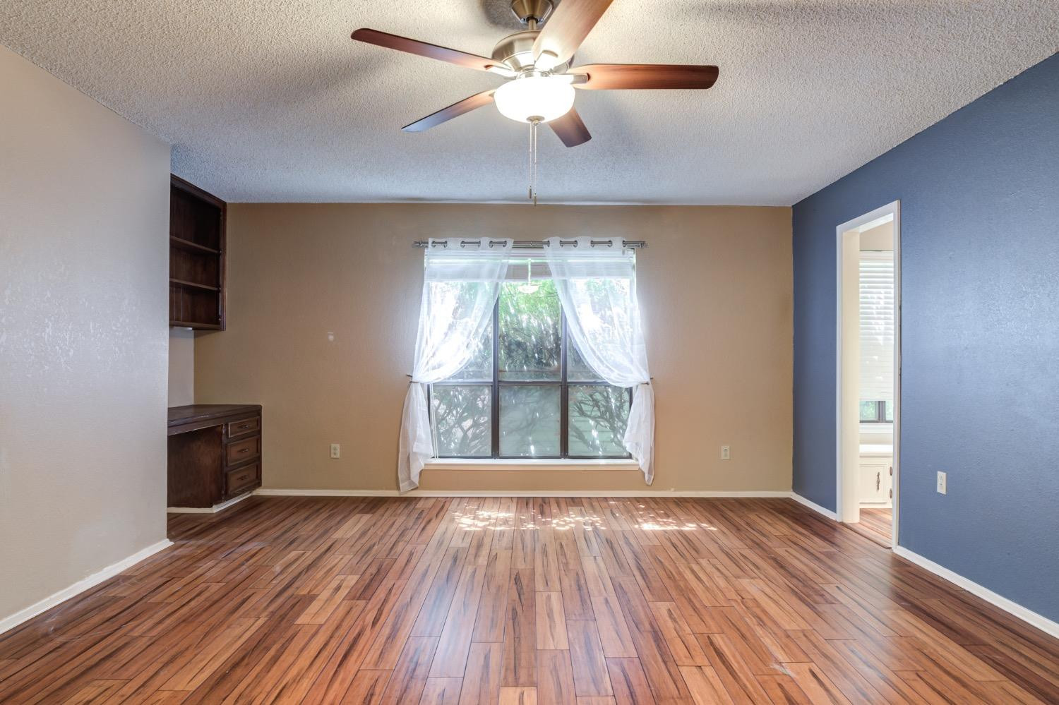 4716 80th Street Lubbock, TX 79424 - Photo 26 of 34 Photo 26
