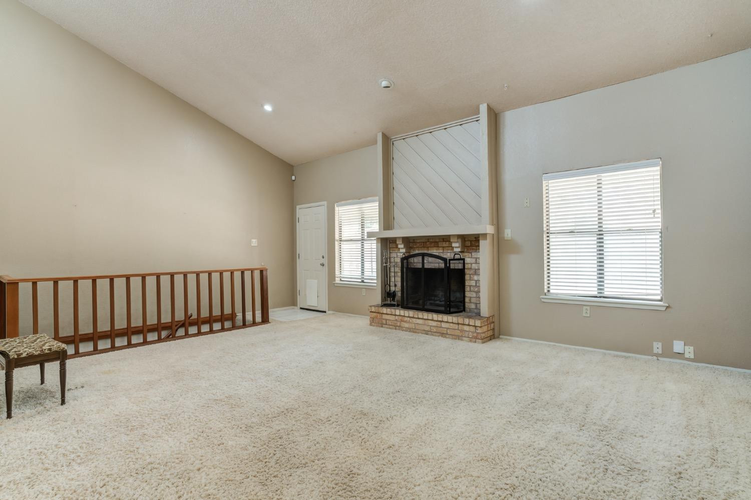 4716 80th Street Lubbock, TX 79424 - Photo 4 of 34 Photo 4