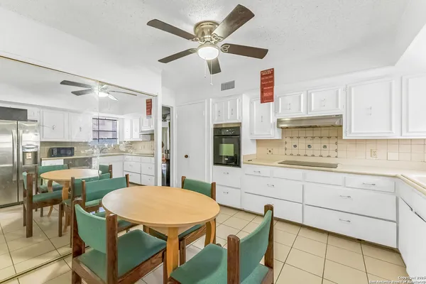 $1,550 | 3803 Barrington Street, Unit 5B, San Antonio, TX 78217