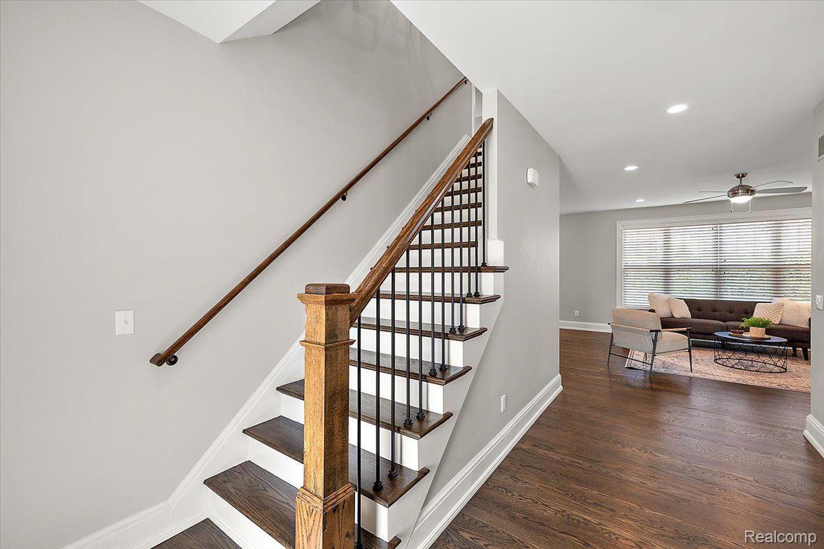 4108 Devon Road Royal Oak, MI 48073 - Photo 7 of 48 Gallery Image 7