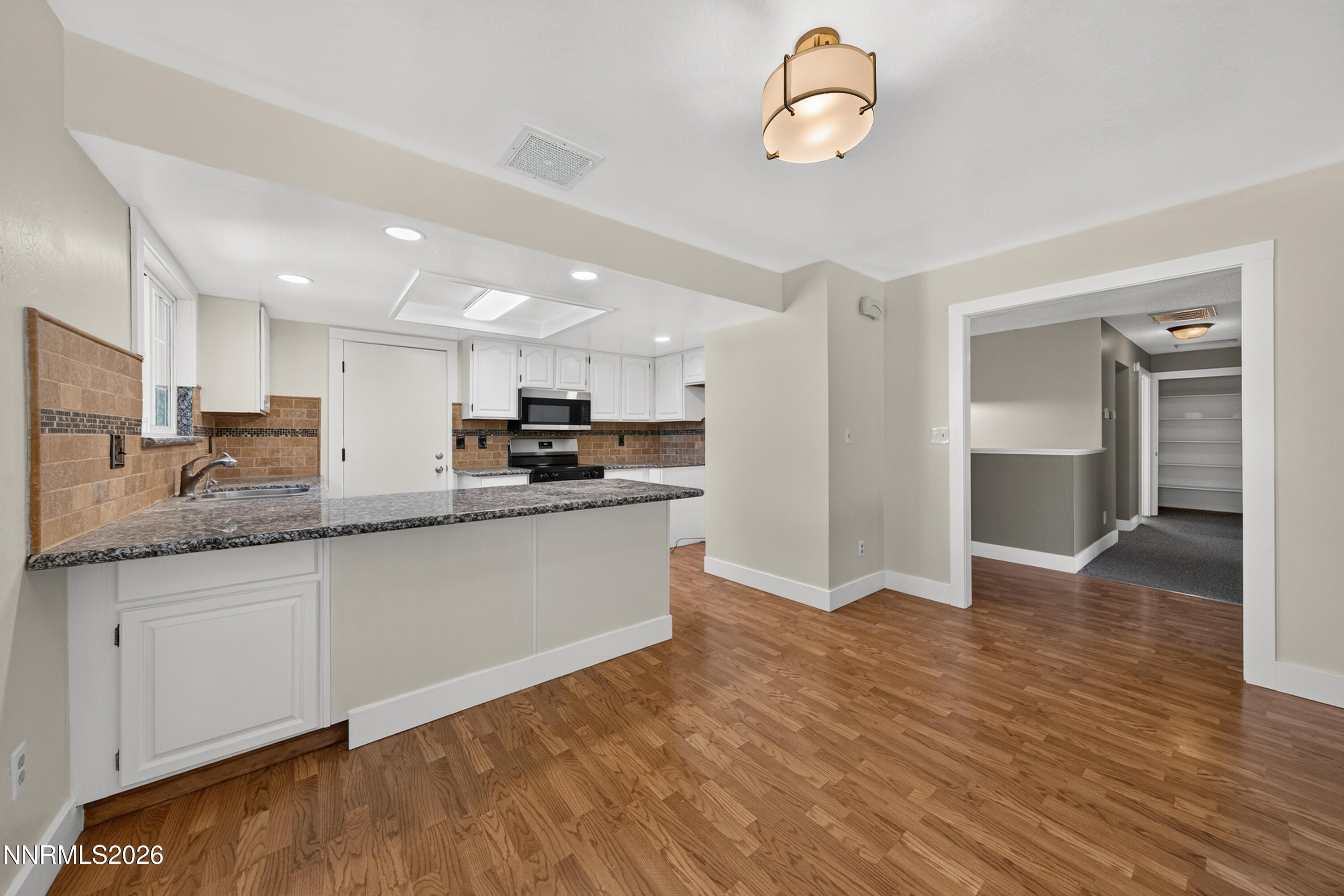 20460 Cooke Drive Reno, NV 89521 - Photo 7 of 46 8) 73271-6a3ce623859c6