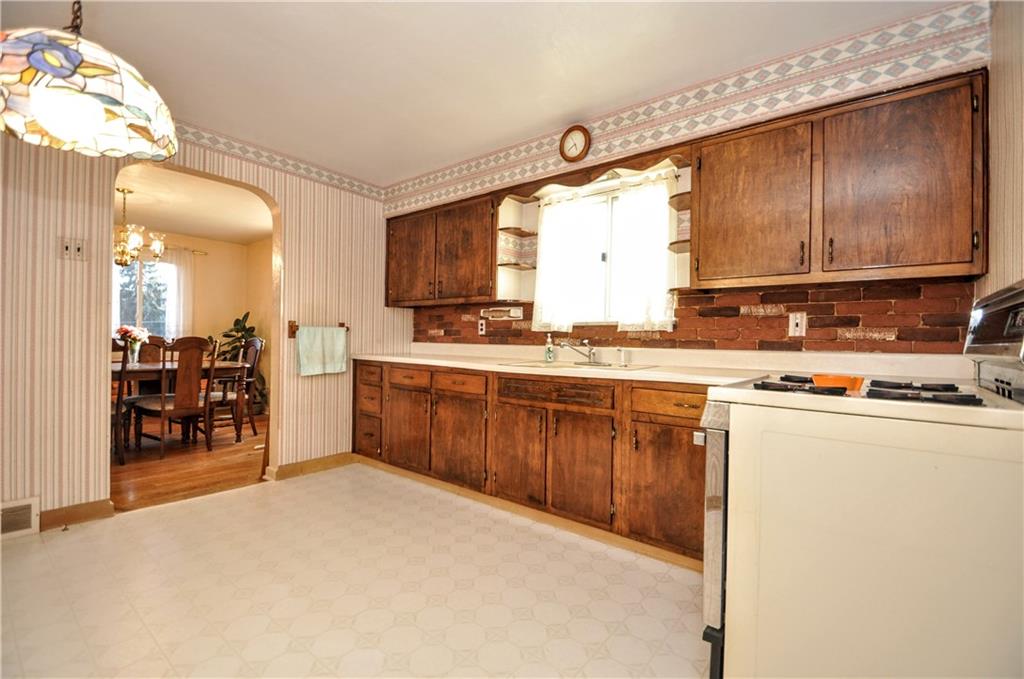 403 Hulton Road Verona, PA 15147 - Photo 13 of 24 Gallery Image 13