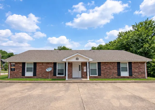 $805 | 1437 McCan Drive, Unit C, Clarksville, TN 37043
