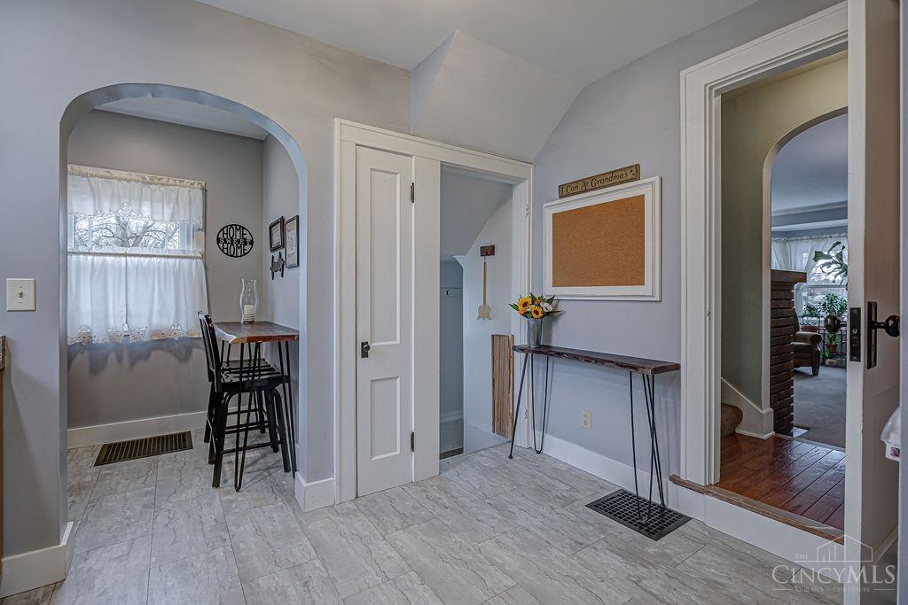 1001 Boyle Road Hamilton, OH 45013 - Photo 12 of 41