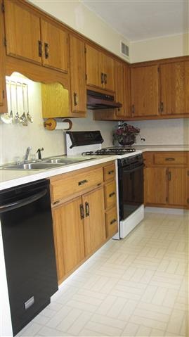 2413 Hillegas Road Fort Wayne, IN 46808 - Photo 14 of 19