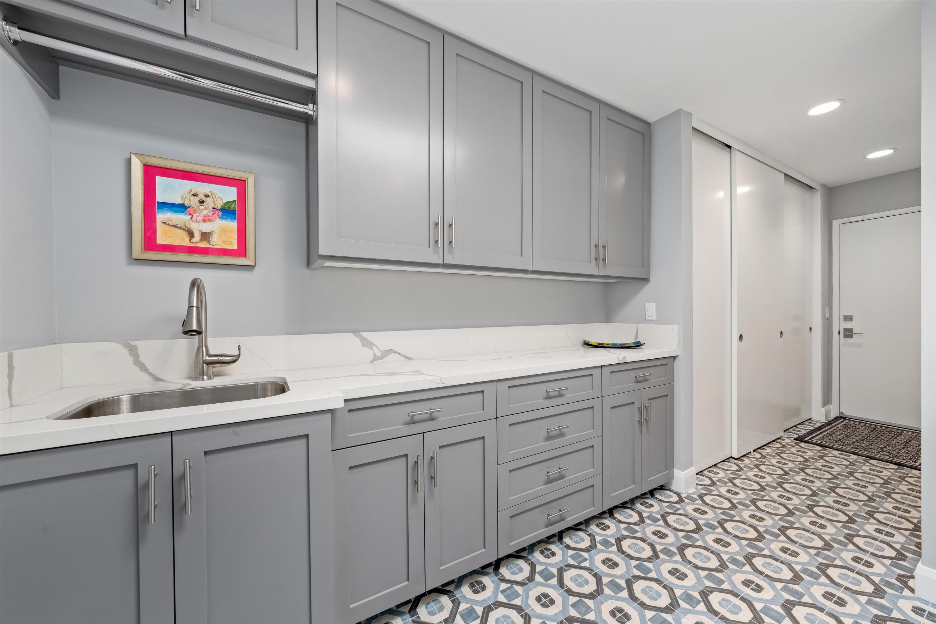 7 Wake Forest Court Rancho Mirage, CA 92270 - Photo 38 of 60 a bathroom with a sink and a mirror
