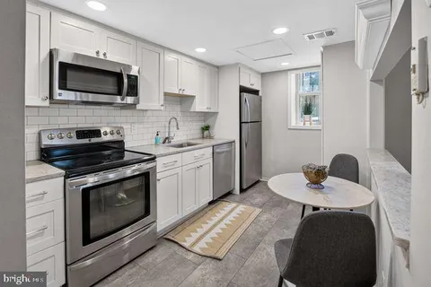 $575,000 | 1341 East Capitol Street Southeast, Unit 108, Washington, DC 20003