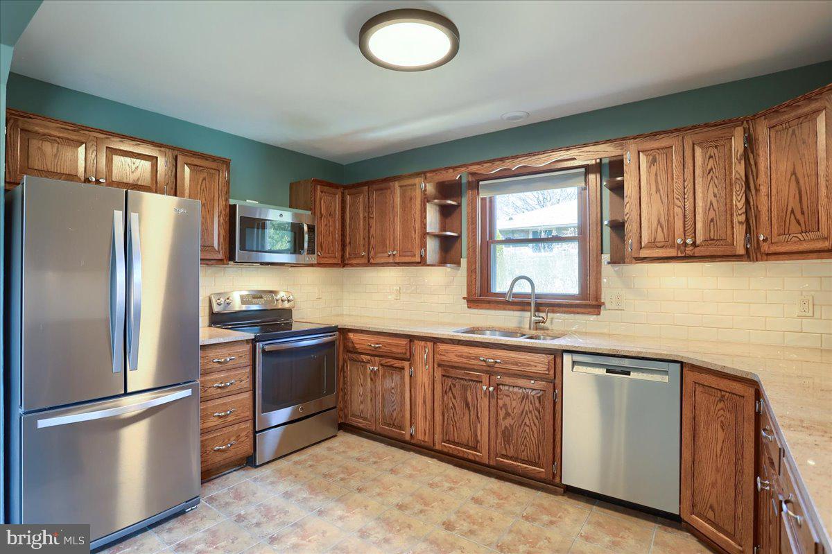 1240 William Street Hanover, PA 17331 - Photo 18 of 56 Gallery Image 18