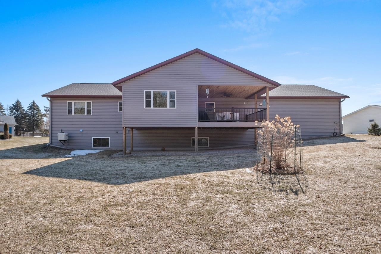 209 Ridgewood Drive Gillett, WI 54124 - Photo 24 of 29