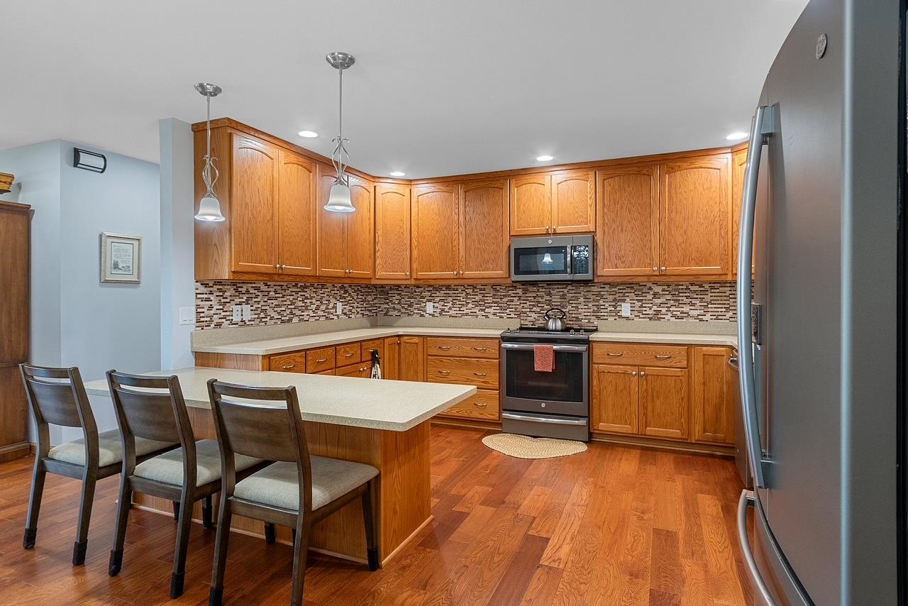 209 Ridgewood Drive Gillett, WI 54124 - Photo 5 of 29